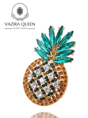 VQ Pineapple Brooch